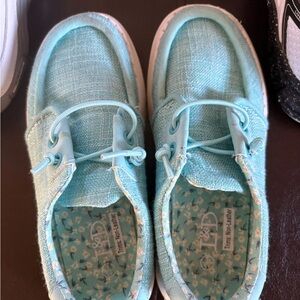 Yoga Kids Aqua Sneakers